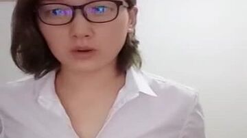 十个眼镜九个骚职业装斯文眼镜女白领兼职女主播网约纹身古惑仔炮