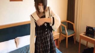 FC2-3270472【ハメ撮り·中出し】ニーハイソックスが似合う18歳スレンダー□り美○女に連続中出し