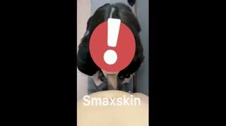 推特露出系网红女神Smaxskin大尺度性爱私拍粉丝群流出各